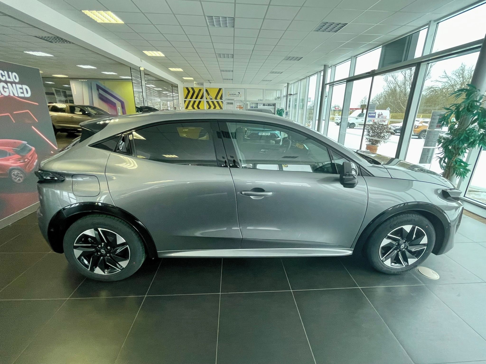 Renault Clio, Techno TCe 115 manuál SKLADEM - fotka 6