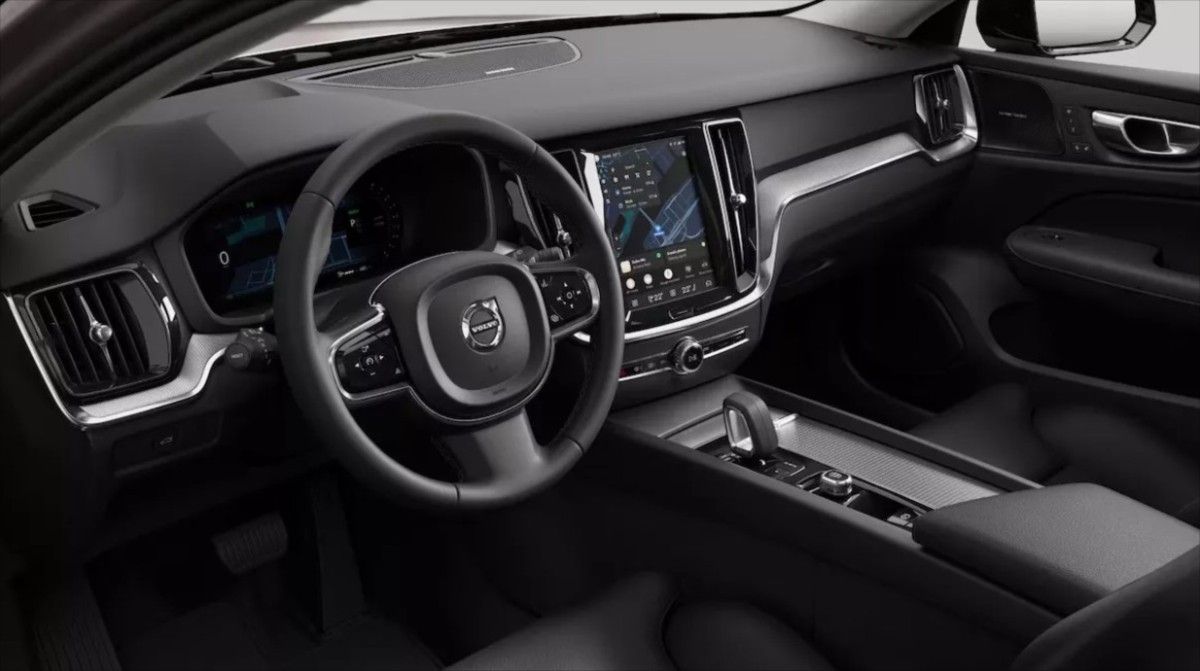 Volvo V60, 2,0 B4  Plus dark - fotka 5