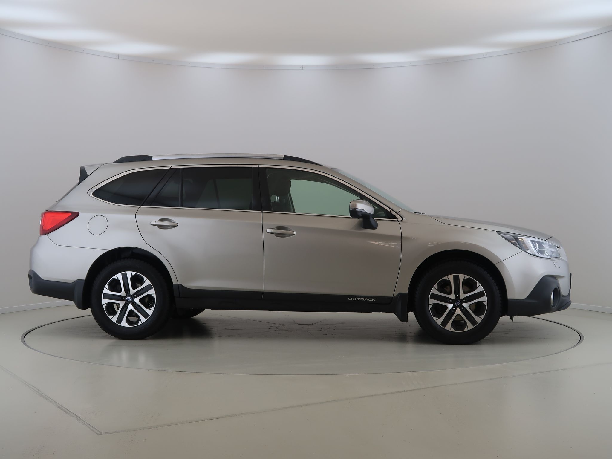 Subaru Outback, 2.5iBoxer,CZ,4x4,AT - fotka 4