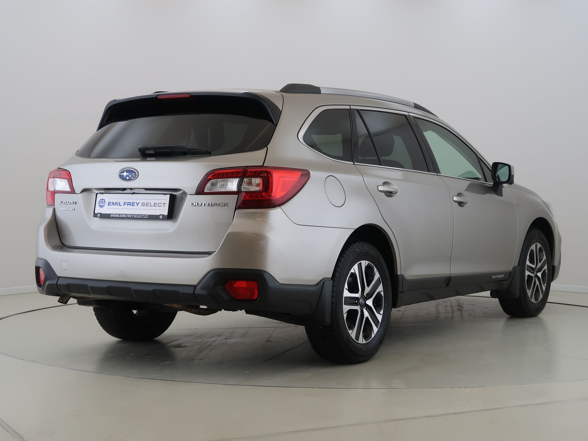 Subaru Outback, 2.5iBoxer,CZ,4x4,AT - fotka 5