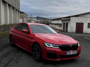 M550i
