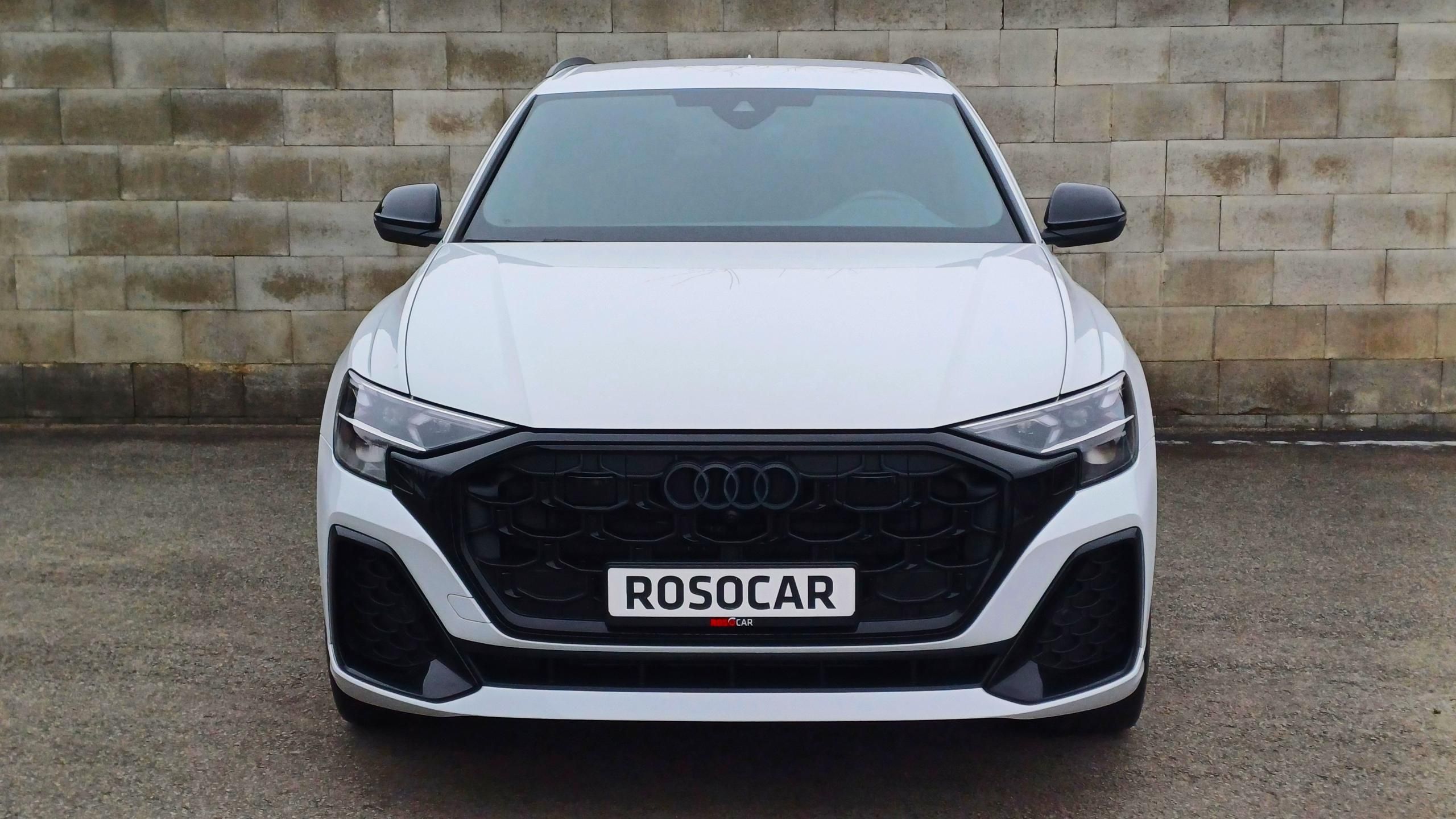 Audi Q8, S-LINE 210kW-WEBASTO-ČR-DPH- - fotka 2