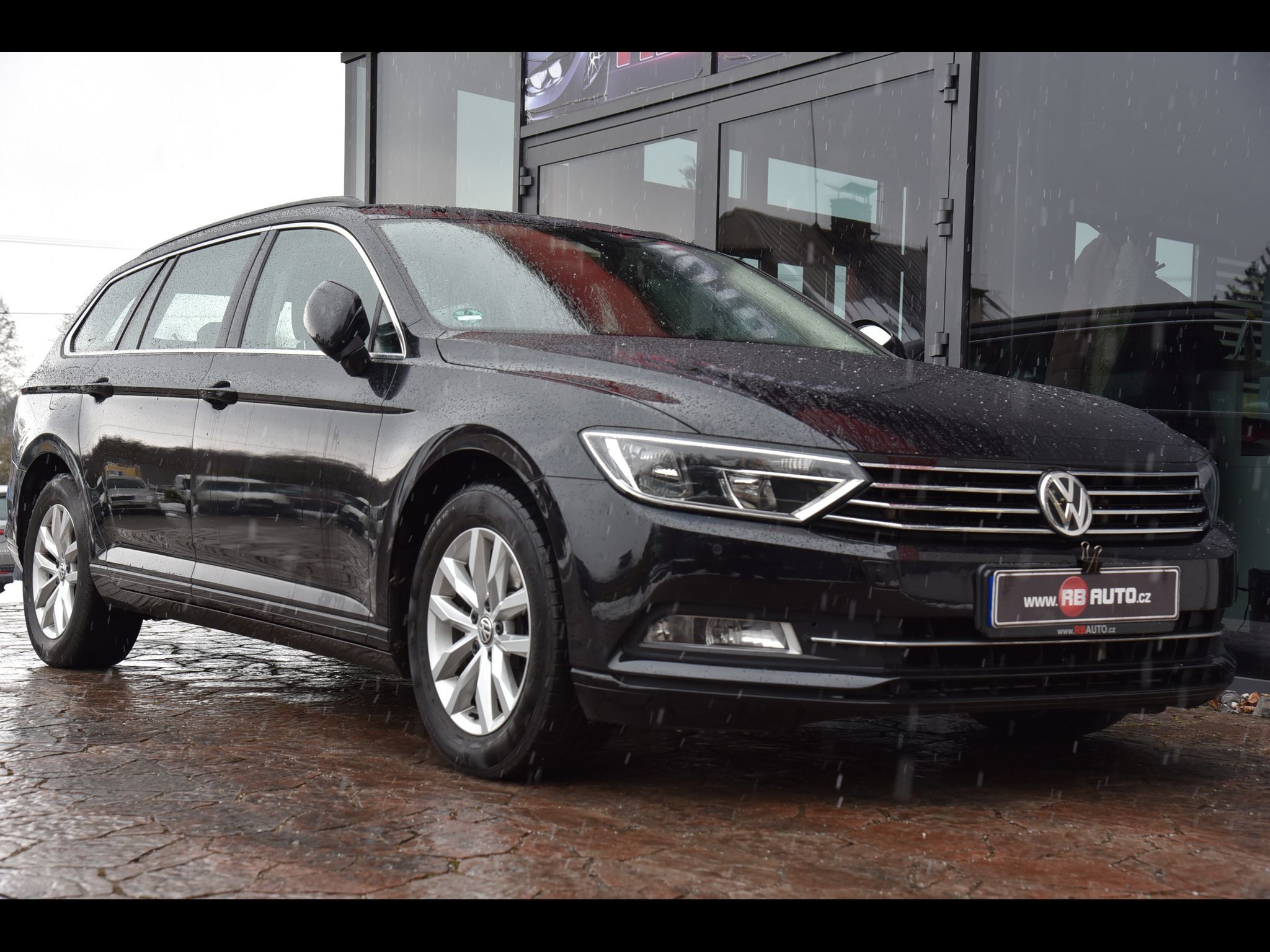 Volkswagen Passat, 2.0 TDi 110 kw DSG Comfortline - fotka 4