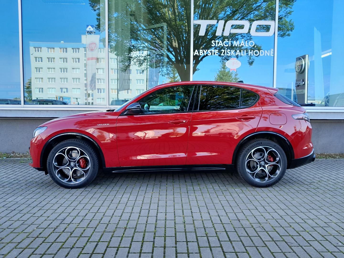 Alfa Romeo Stelvio, Veloce 4x4 2,2 MTJ  210PS - fotka 6