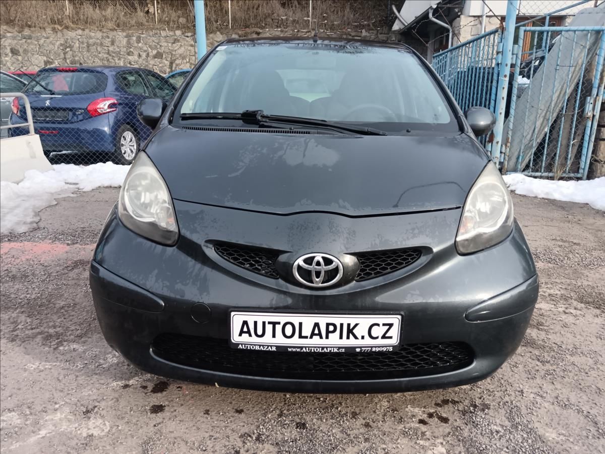 Toyota Aygo, 1,0 VVTi  Cool - fotka 2