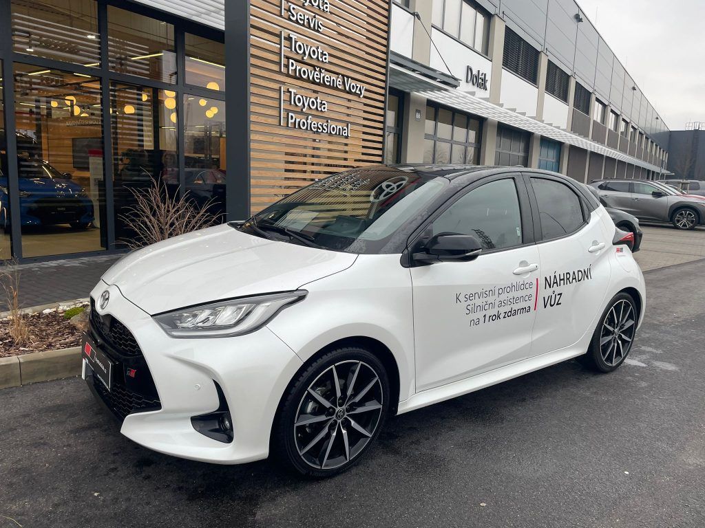 Toyota Yaris, 1.5 Hybrid 130k GR-SPORT VIP - fotka 3