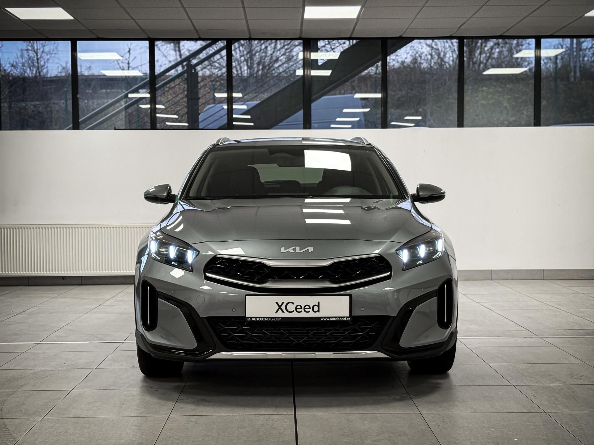 Kia XCee´d, 1,6 T-GDi GPF 7DCT STEEL EDITI - fotka 3