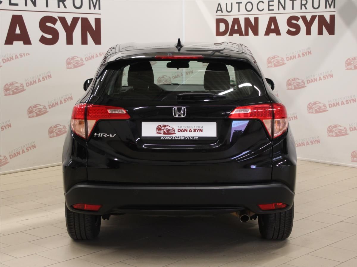 Honda HR-V, 1,5 i-VTEC Elegance - fotka 5
