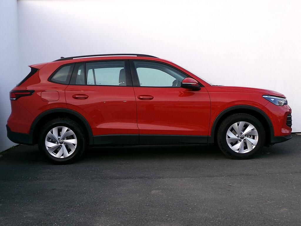 Volkswagen Tiguan, Life 1.5 TSI 96 kW - fotka 4