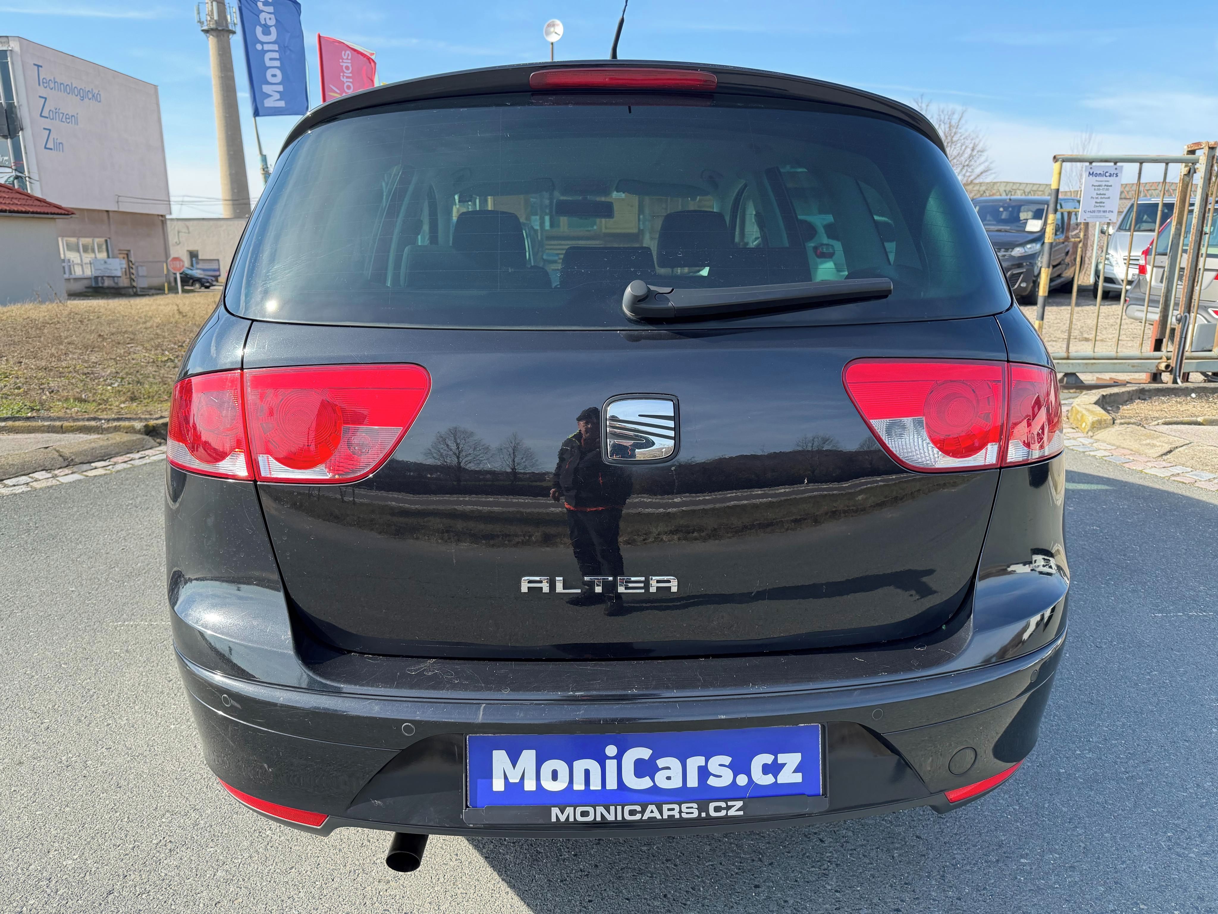 Seat Altea, XL 1.6 TDi 77kW, NAVI. - fotka 6