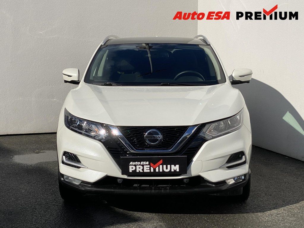 Nissan Qashqai, 1.3 DiG-T,ČR,N-Connecta - fotka 2