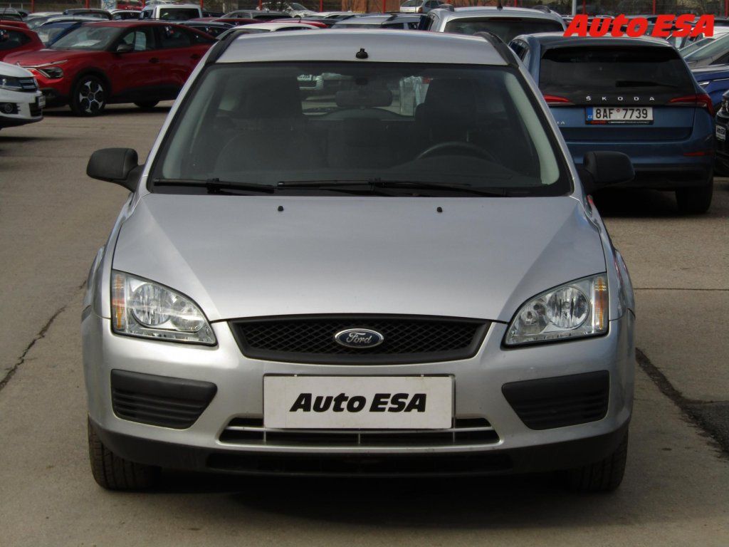 Ford Focus, 1.6TDCi,AC,park.asist - fotka 2