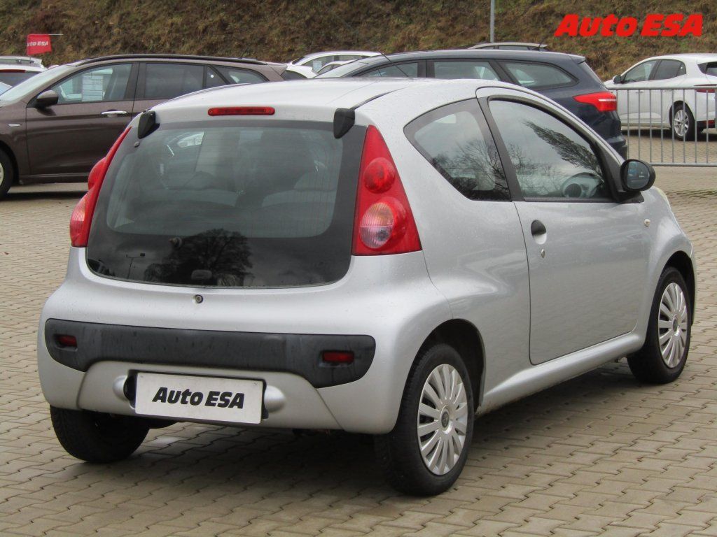 Peugeot 107, 1.0 i,STK2/28 - fotka 4