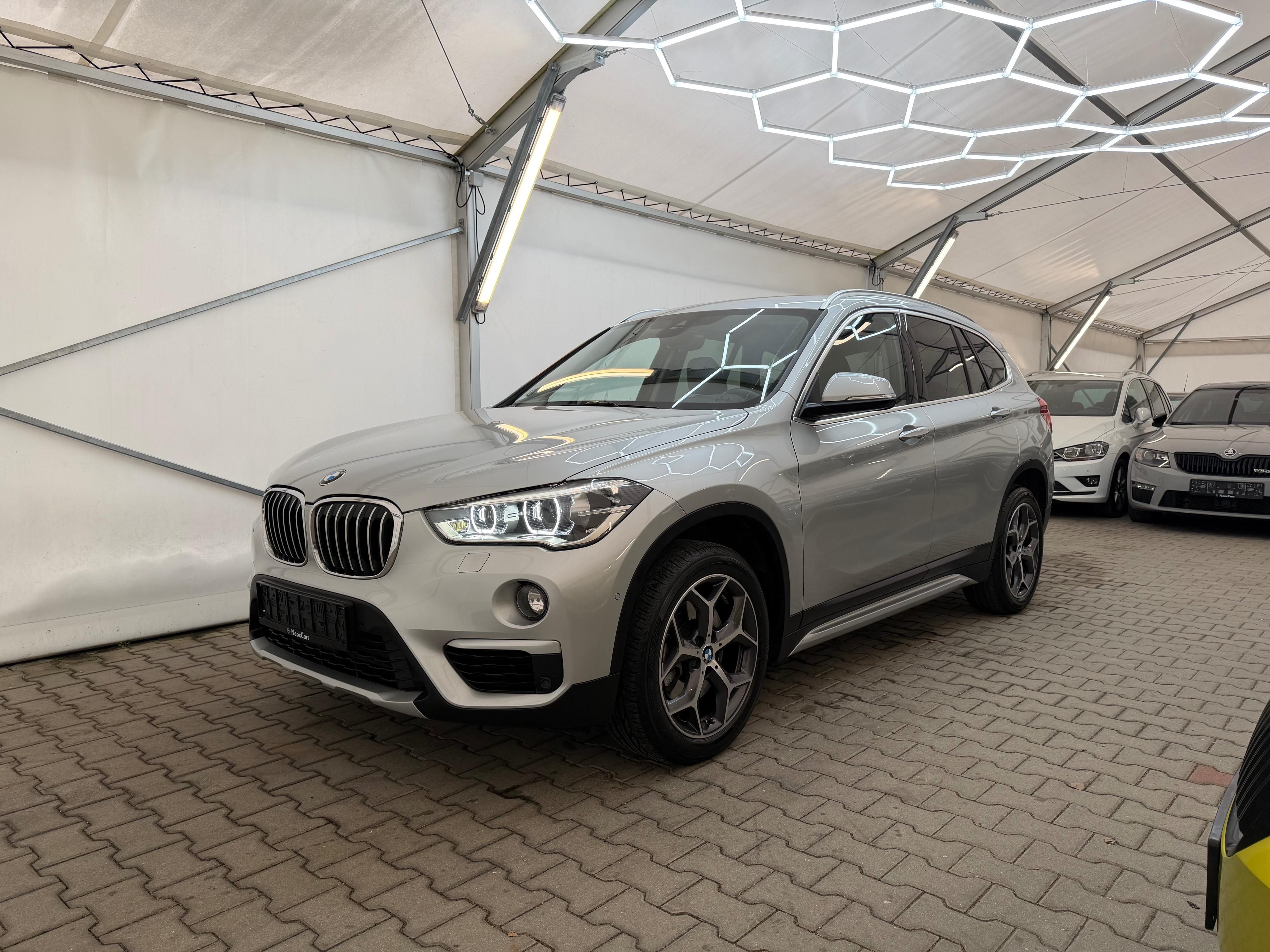 BMW X1, 20d,140kW,aut,X-Drive,tažné,1m - fotka 2