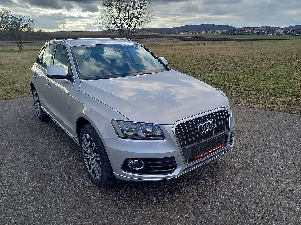 Audi Q5, 3,0Tdi 4x4+Automat+klima+Alu - fotka 2