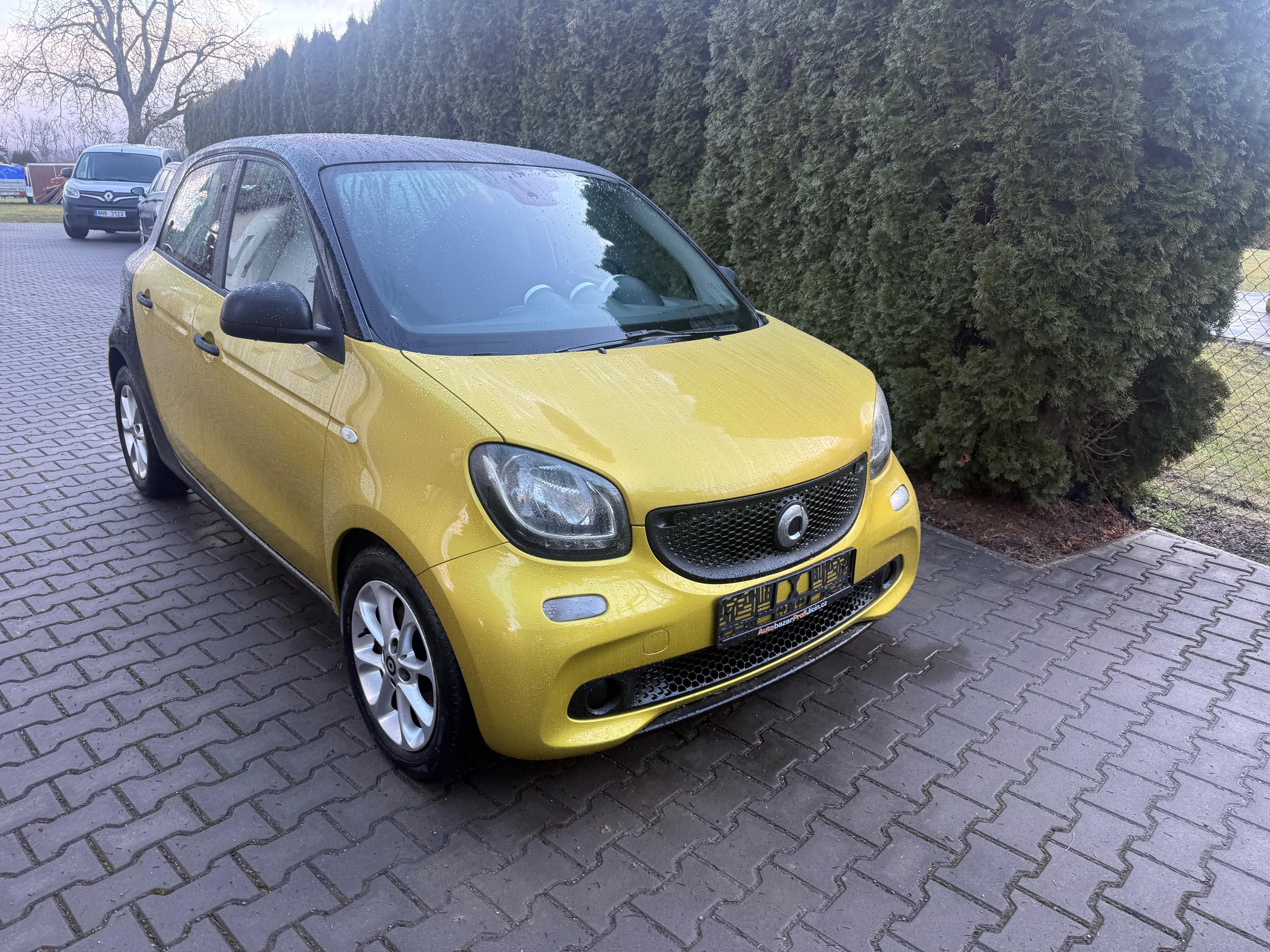Smart Forfour, 1,0i /52 kw Nová STK klima - fotka 3