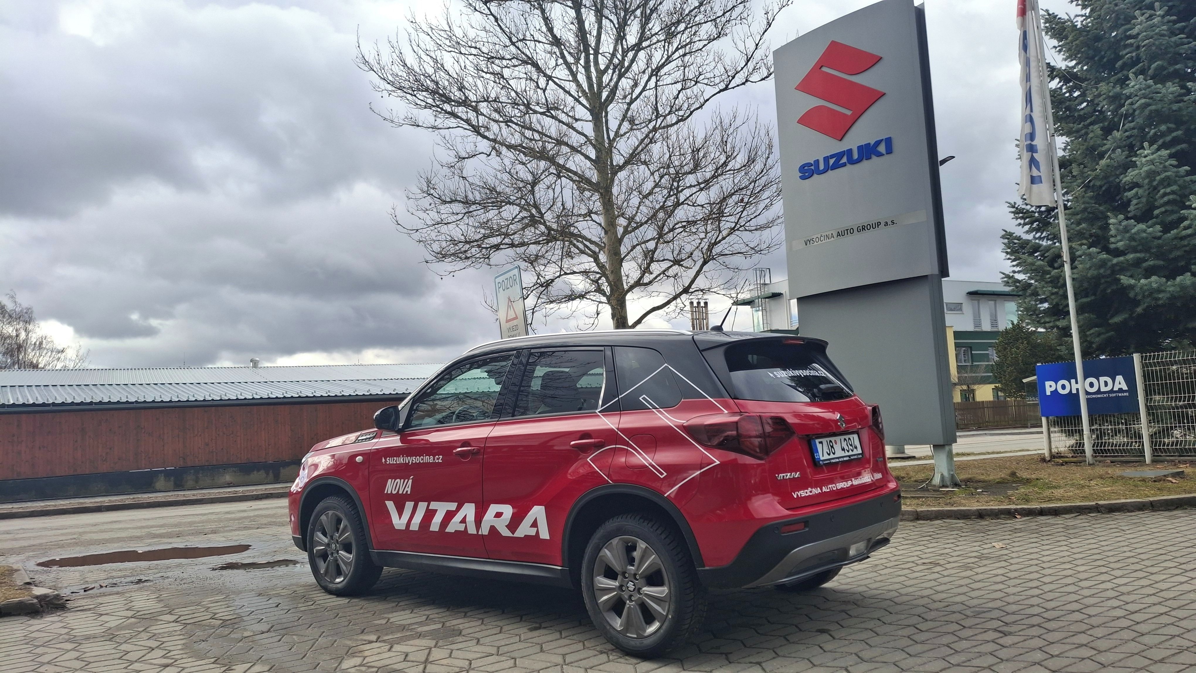 Suzuki Vitara, 1,4 BoosterJet Premium 4x4 - fotka 2