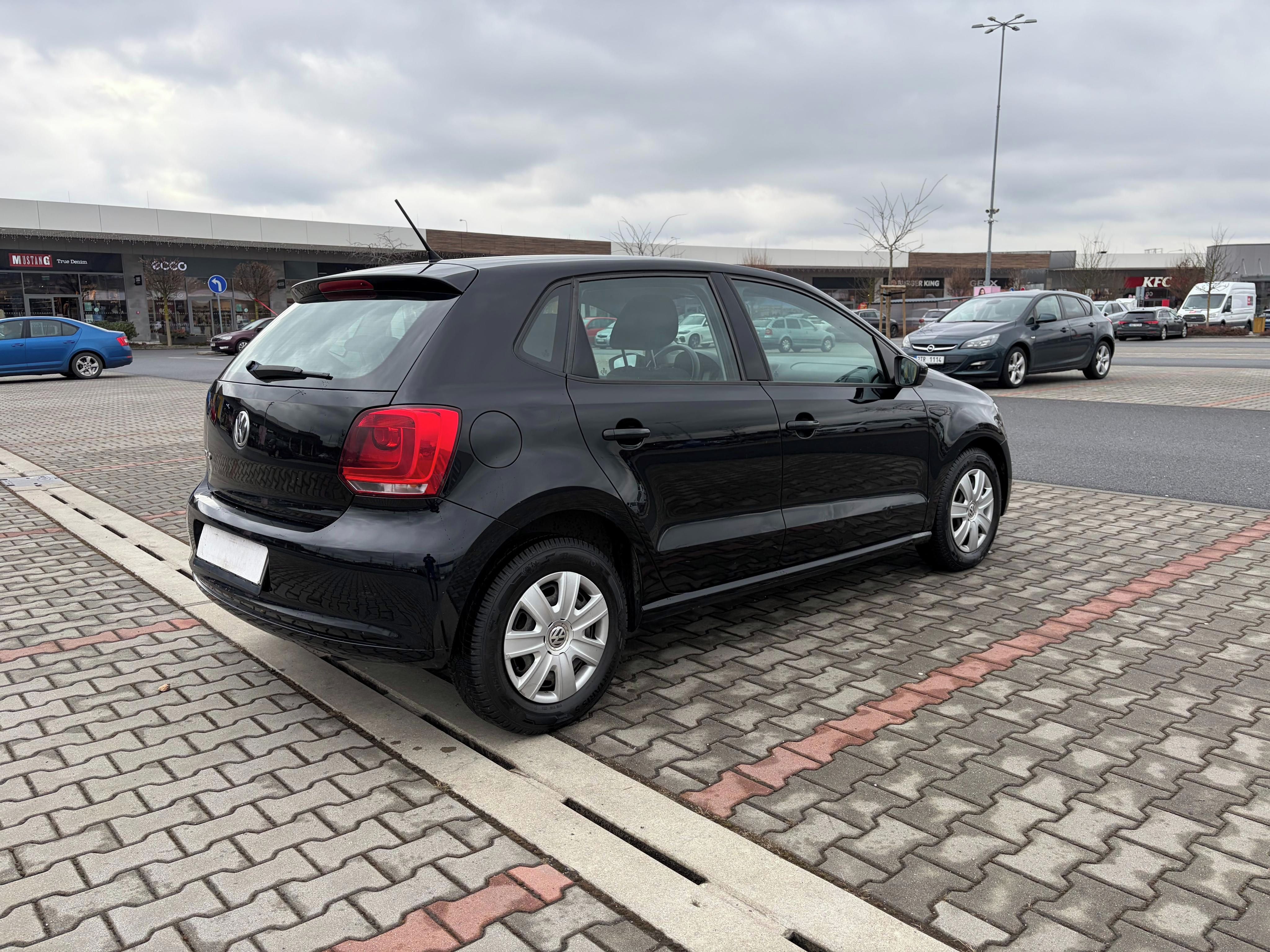 Volkswagen Polo, 1.2i 44kw ČR - fotka 3