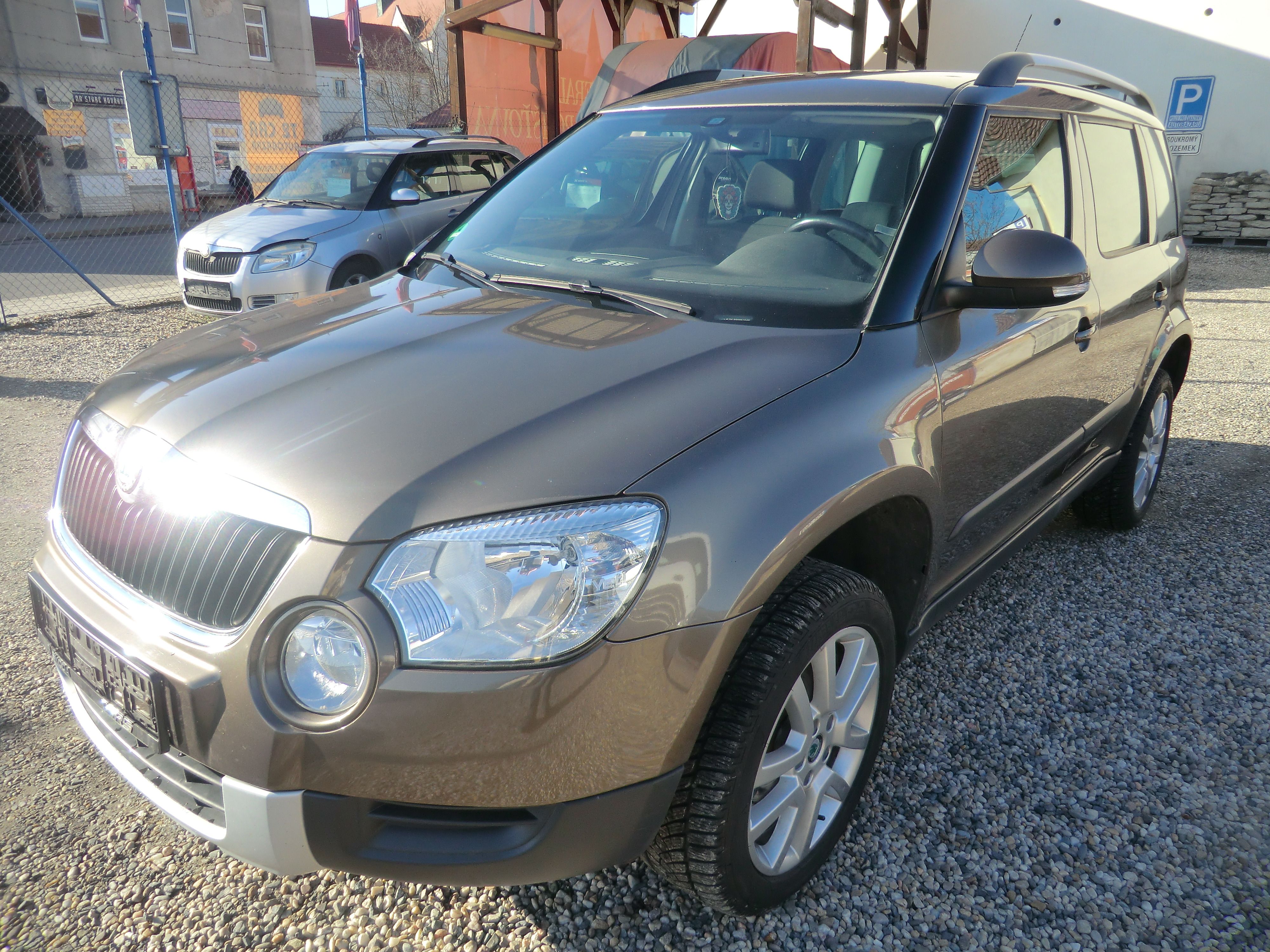 Škoda Yeti, 1.2TSi 77kW DSG NOVÁ STK KLIMA - fotka 4