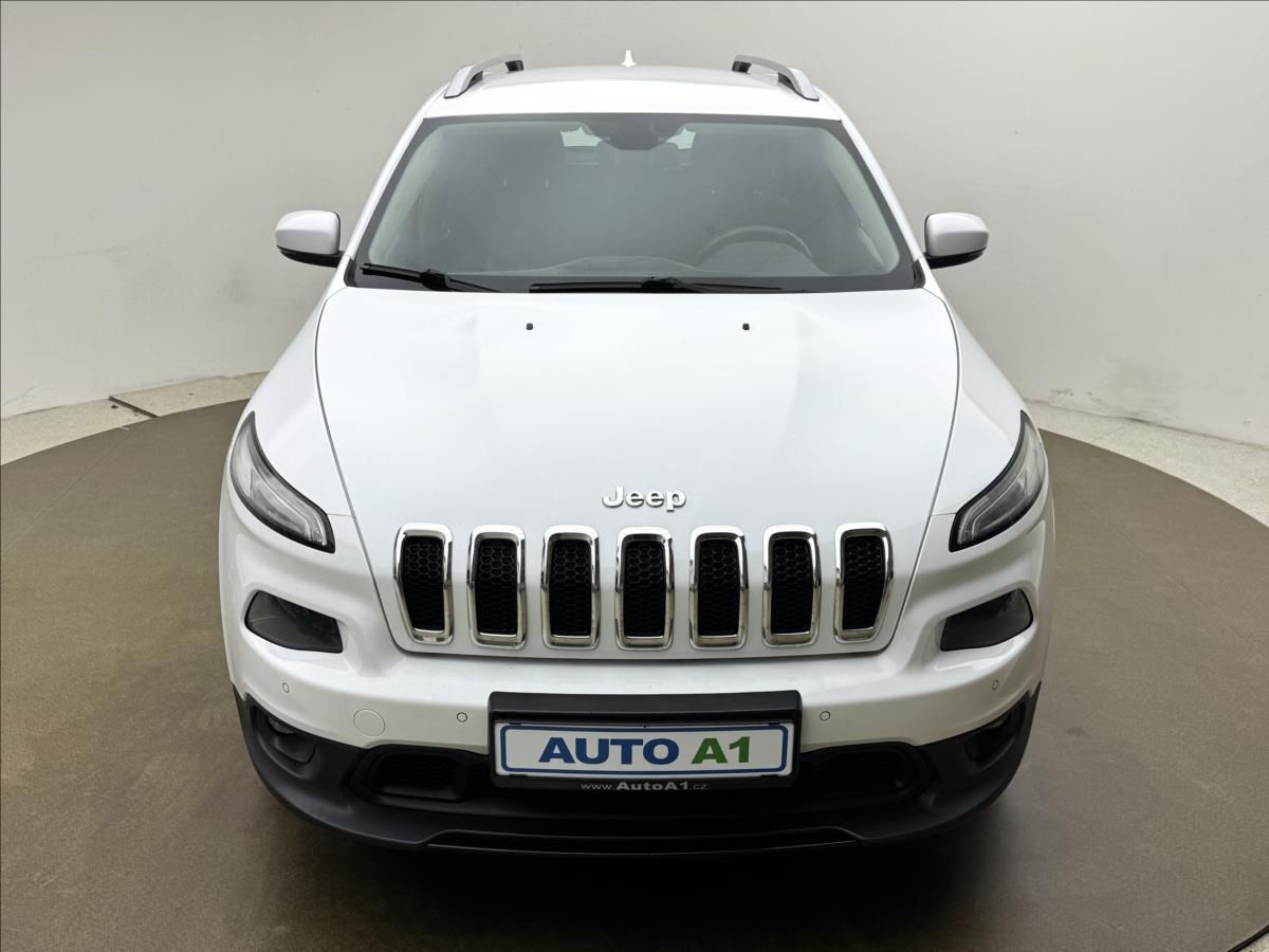Jeep Cherokee, 2,0 103kW 4X4 AC NAVI SENZORY - fotka 2