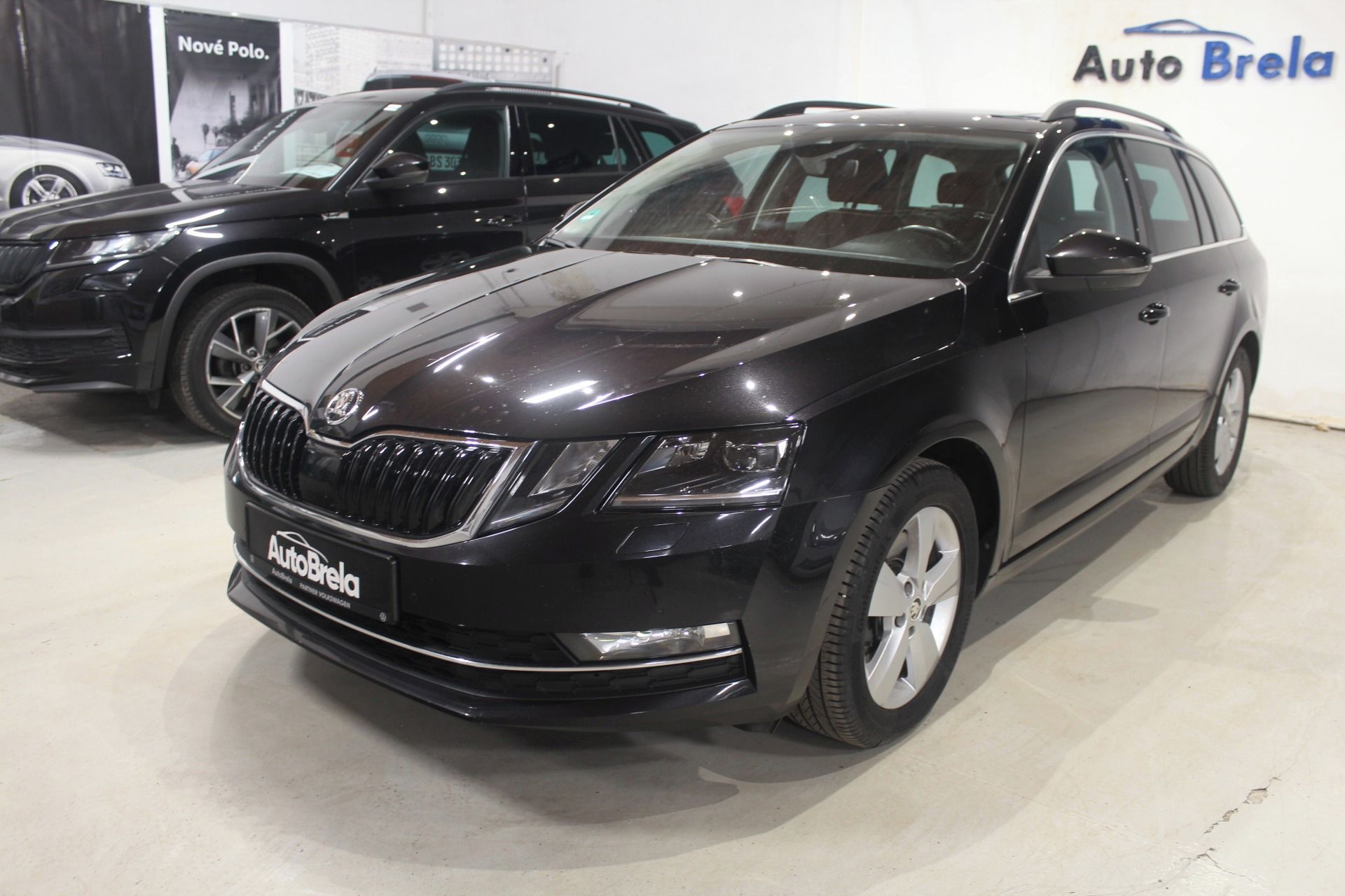 Škoda Octavia, 2.0TDI STYLE+ LED NAVI - fotka 5