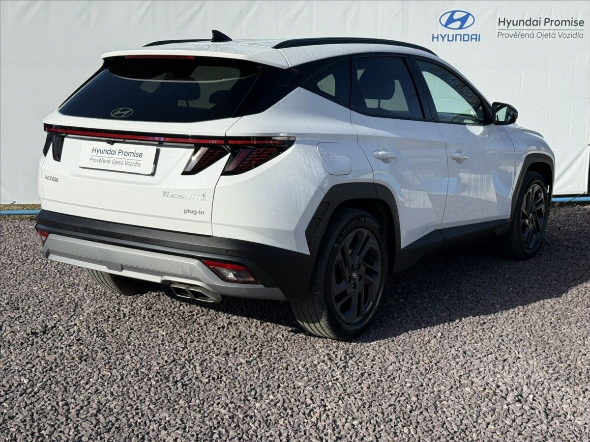 Hyundai Tucson, 1,6 T-GDI PHEV 20 YEARS LUXURY - fotka 2