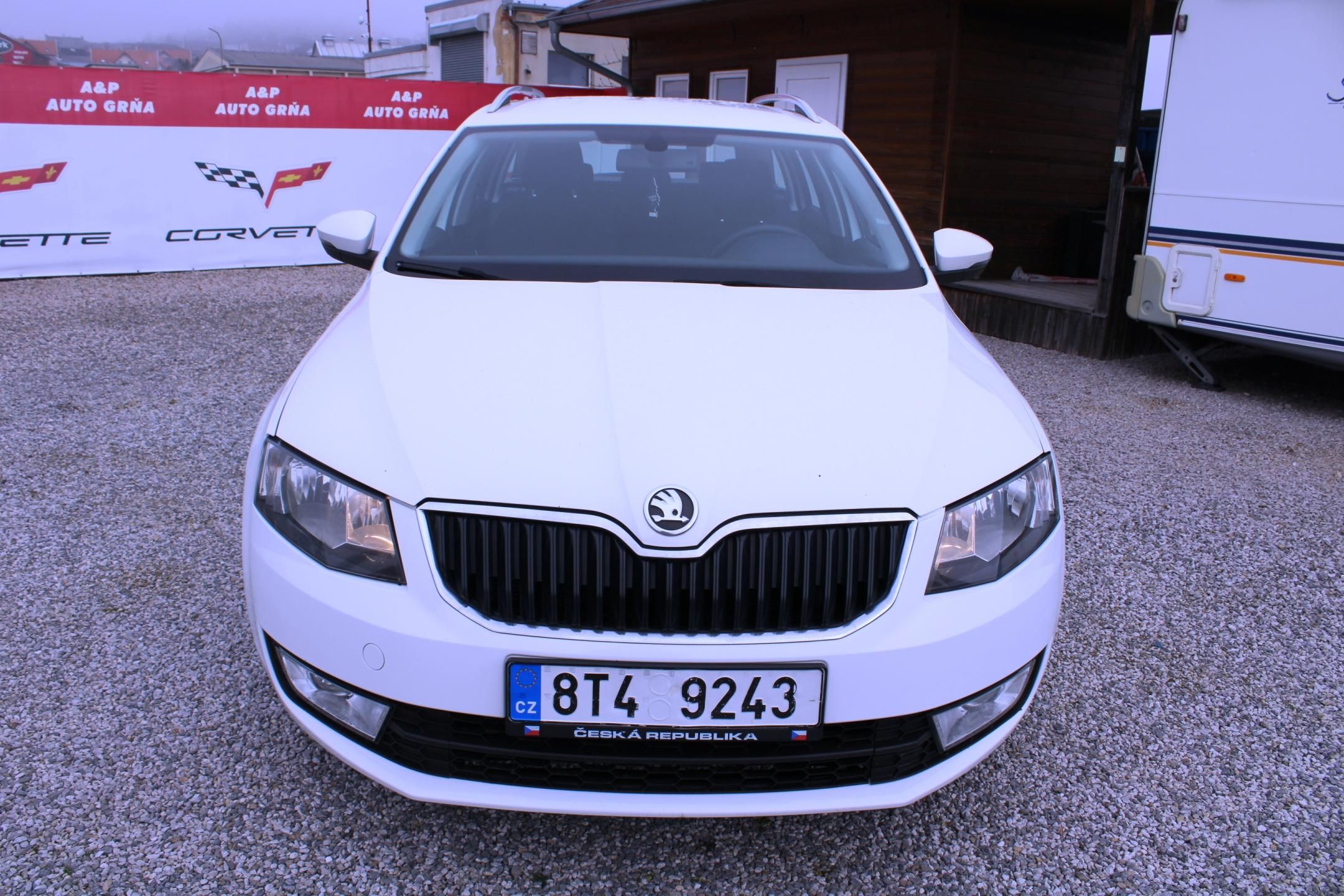 Škoda Octavia, 1,6TDI KLIMA TEMPOMAT EL.OKNA - fotka 2