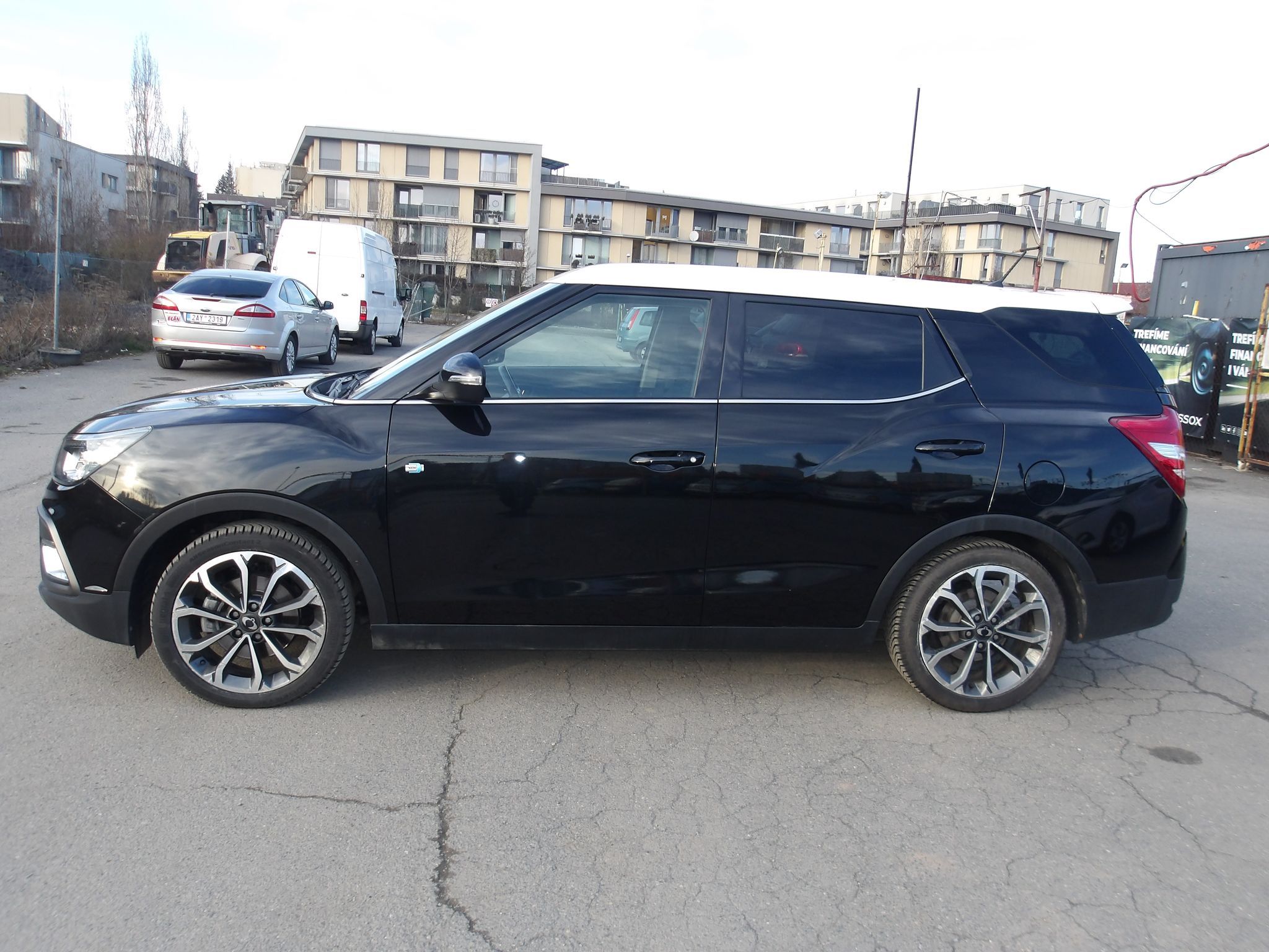 SsangYong Korando, 1,6 84kW XDi PĚKNÝ ! - fotka 4