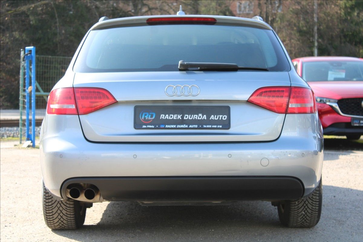Audi A4, 1,8 TFSI  NOVÉ V ČR,4x4 - fotka 6
