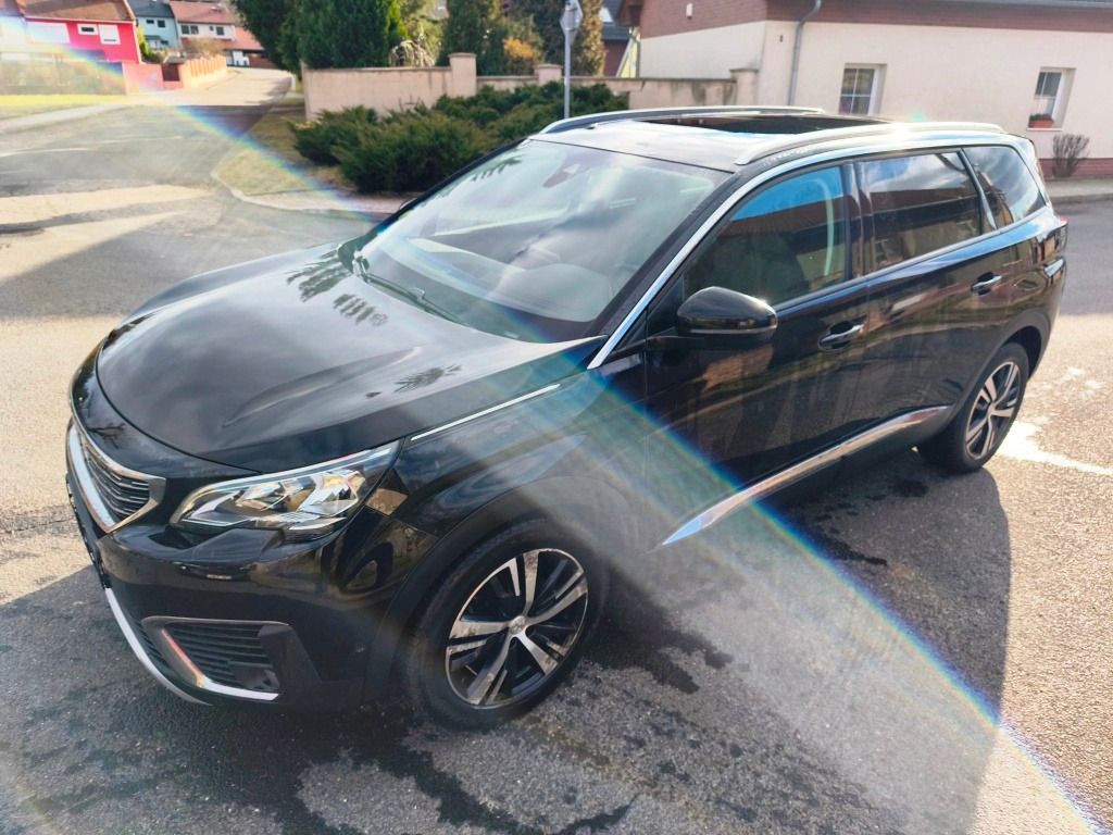 Peugeot 5008, 2,0HDi+MANUÁL+ZÁRUKA KM
