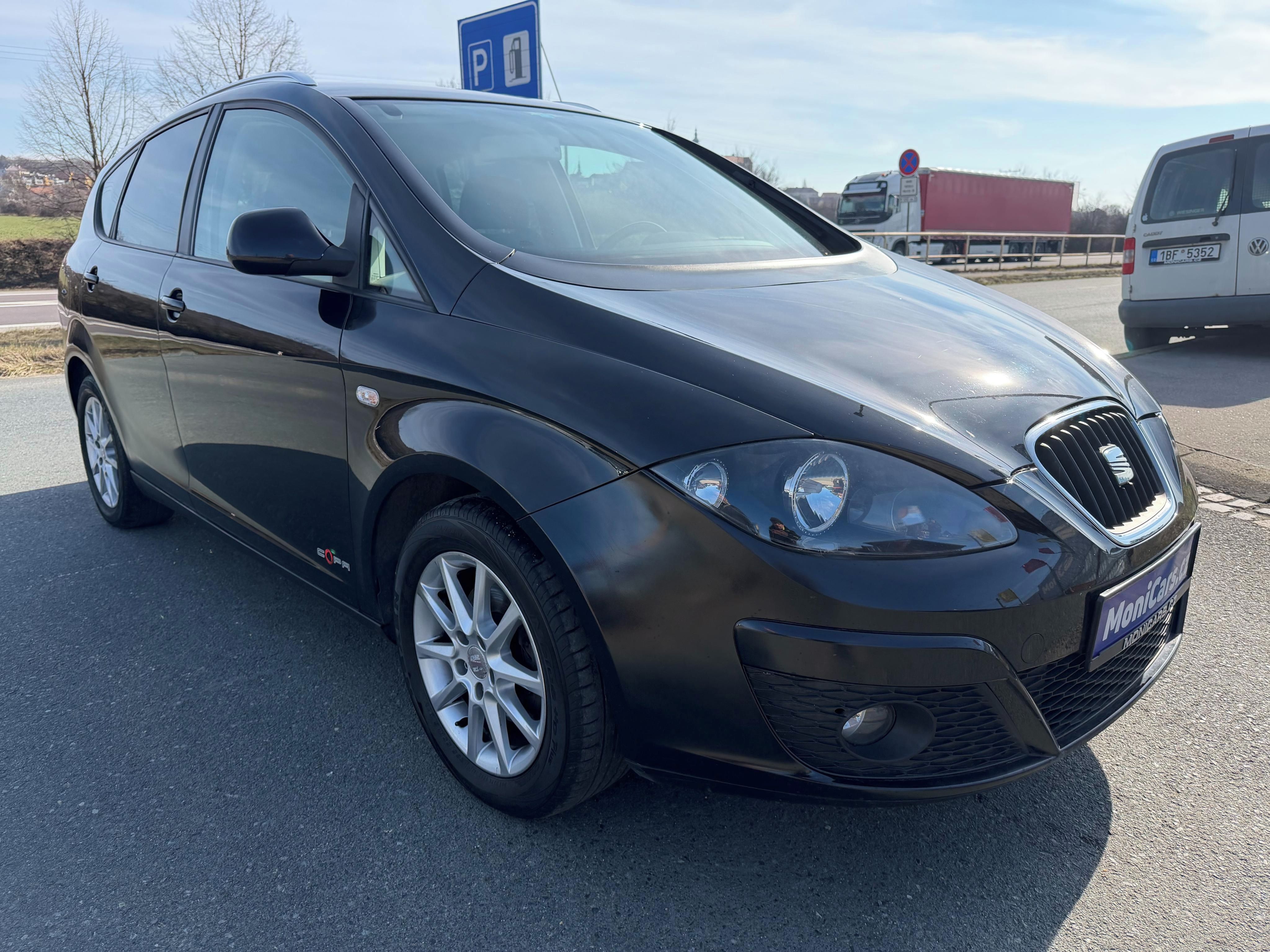 Seat Altea, XL 1.6 TDi 77kW, NAVI. - fotka 3