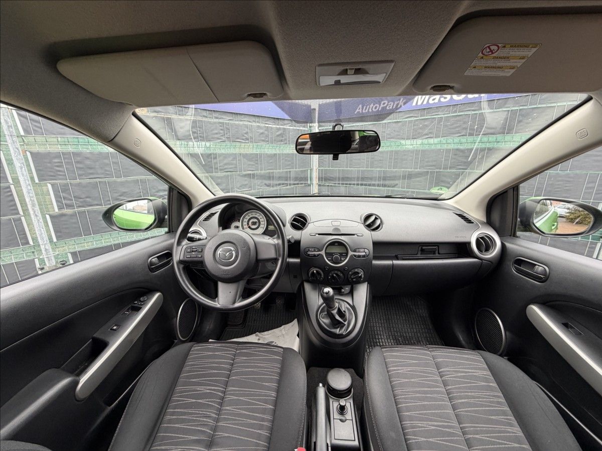 Mazda 2, 1.3 Independence - fotka 4