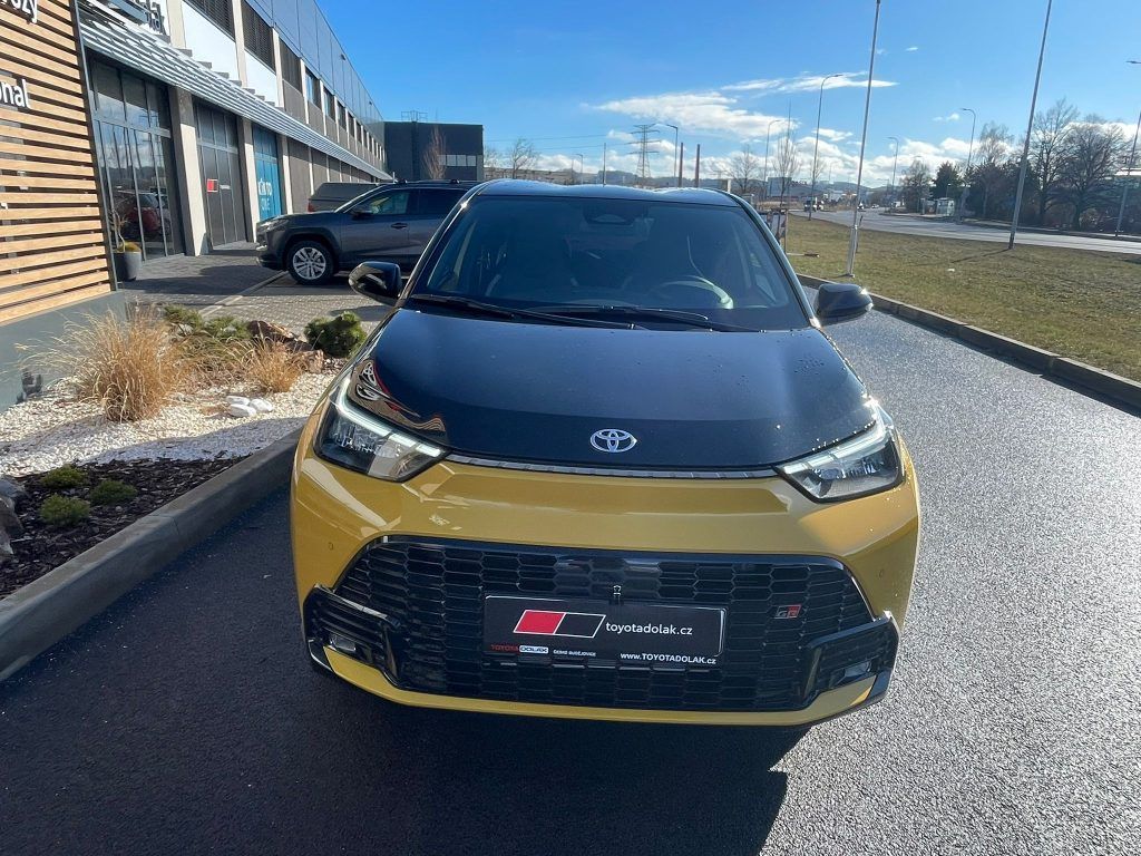 Toyota Aygo, 1.5 Hybrid 116HP GR-SPORT - fotka 2