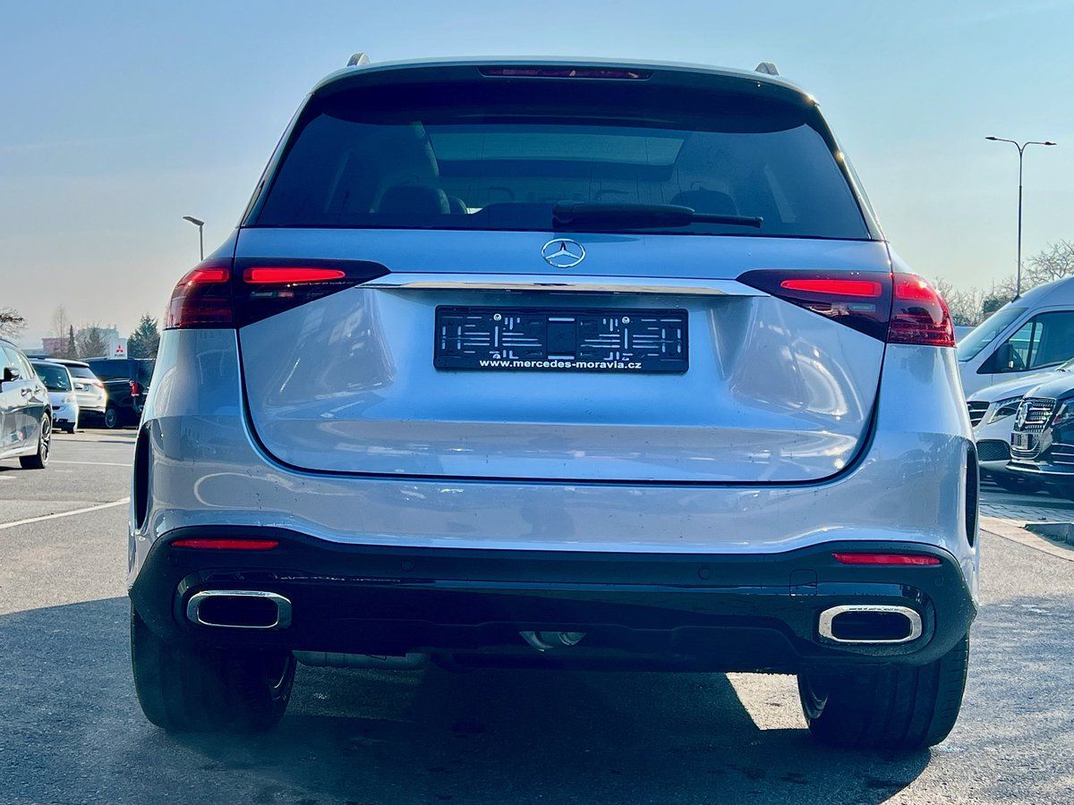 Mercedes-Benz GLE, 450 d 4MATIC Edition 140 Years - fotka 4