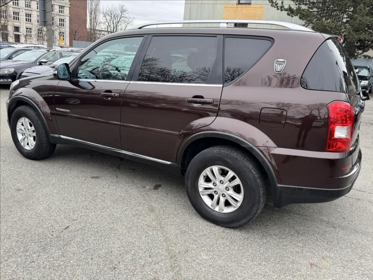 SsangYong Rexton, 2,0 7.MIST+ MANUAL ! - fotka 6