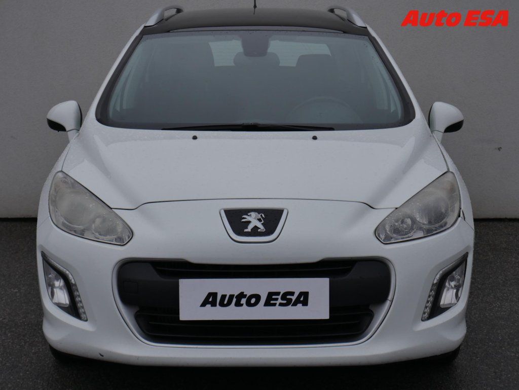 Peugeot 308, 1.6 HDi,AC,panor - fotka 2