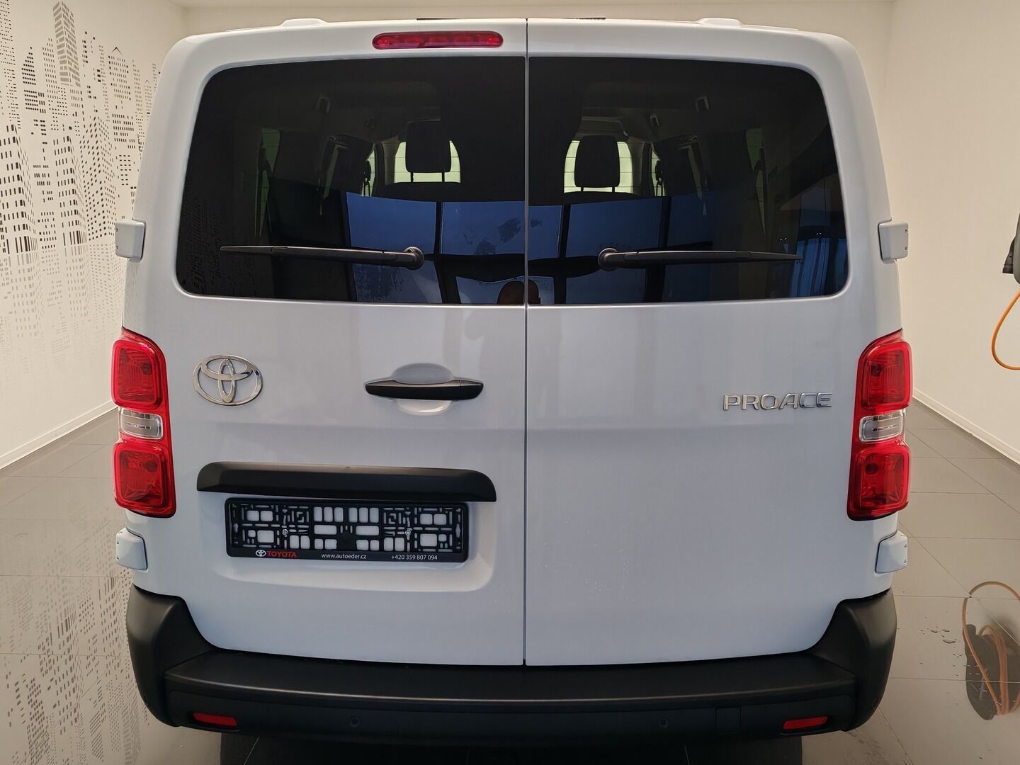 Toyota Proace Verso, 2,0D L2 6MT Combi 9S - fotka 5