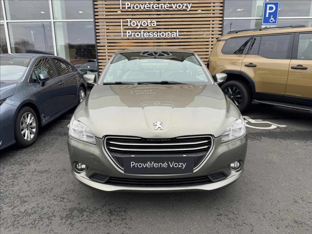 Peugeot 301, 1,6 ALLURE - fotka 4