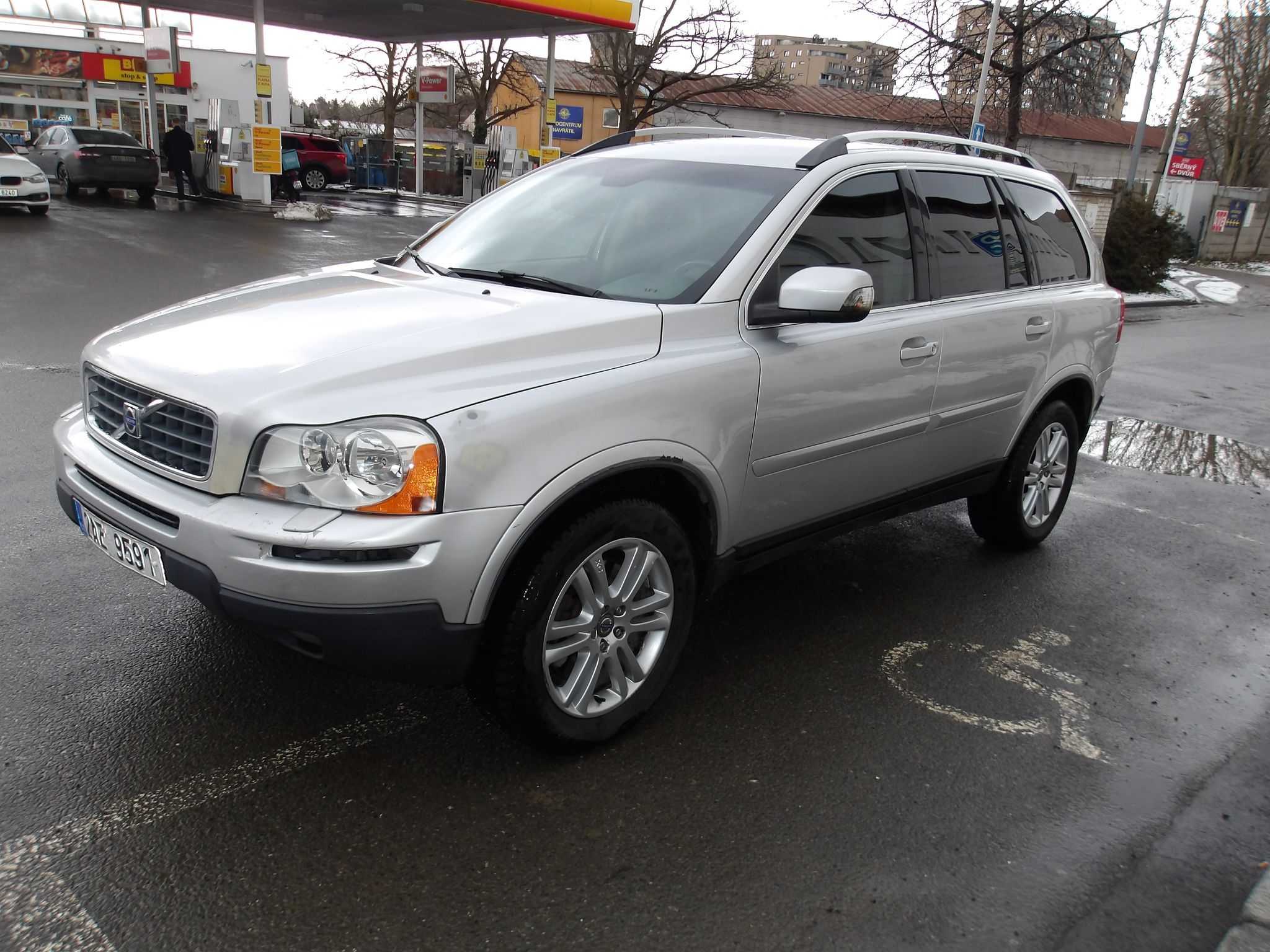 Volvo XC90, 2,4D 2xPNEU ! - fotka 6