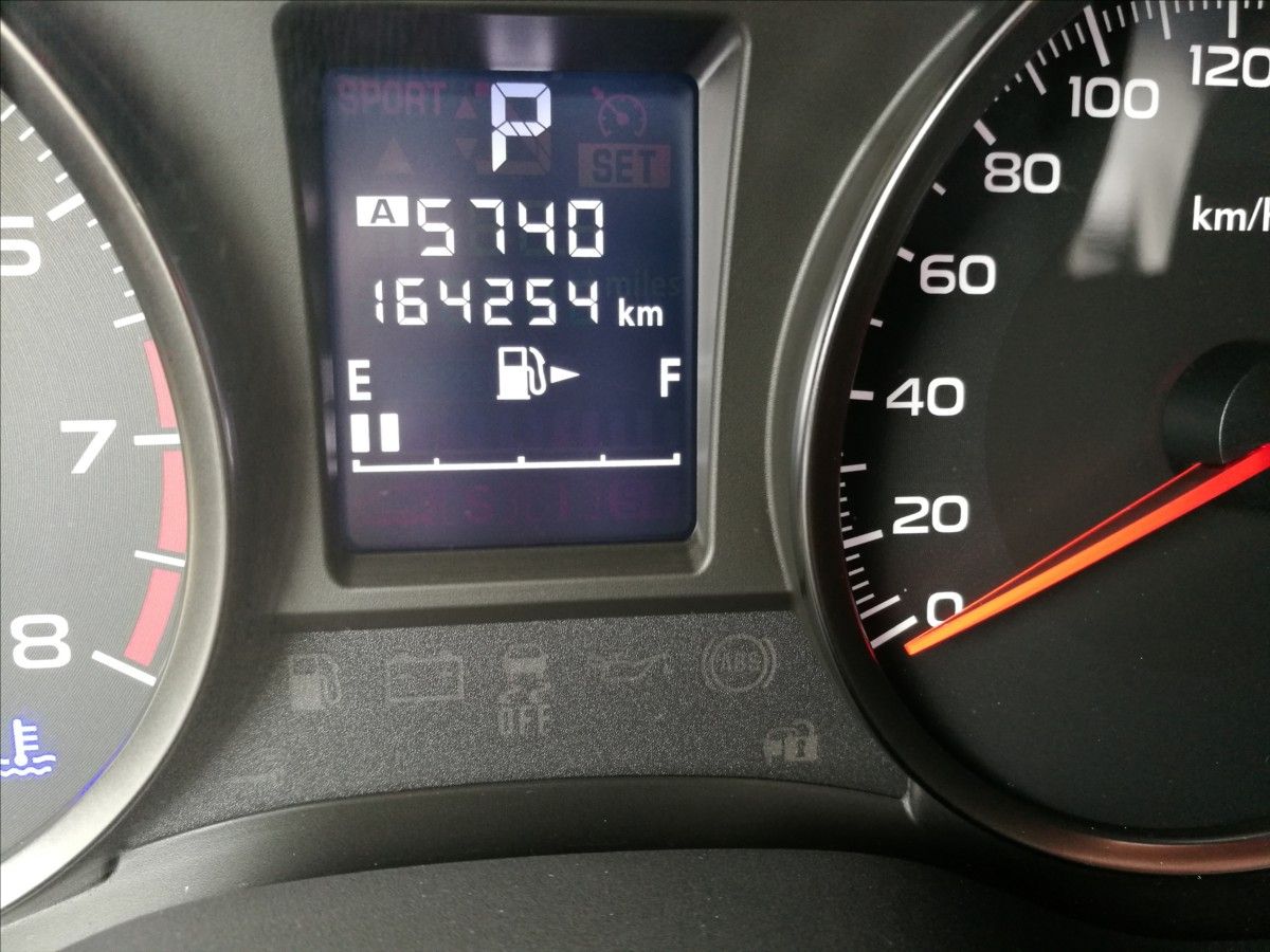 Subaru Impreza, 1,6 i 4x4 aut. - fotka 6