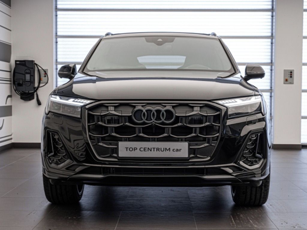 Audi Q7, SUV S line 50 TDI - fotka 2