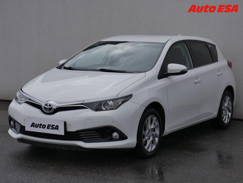 Toyota Auris, 1.6i,ČR,AC,kamera - fotka 3