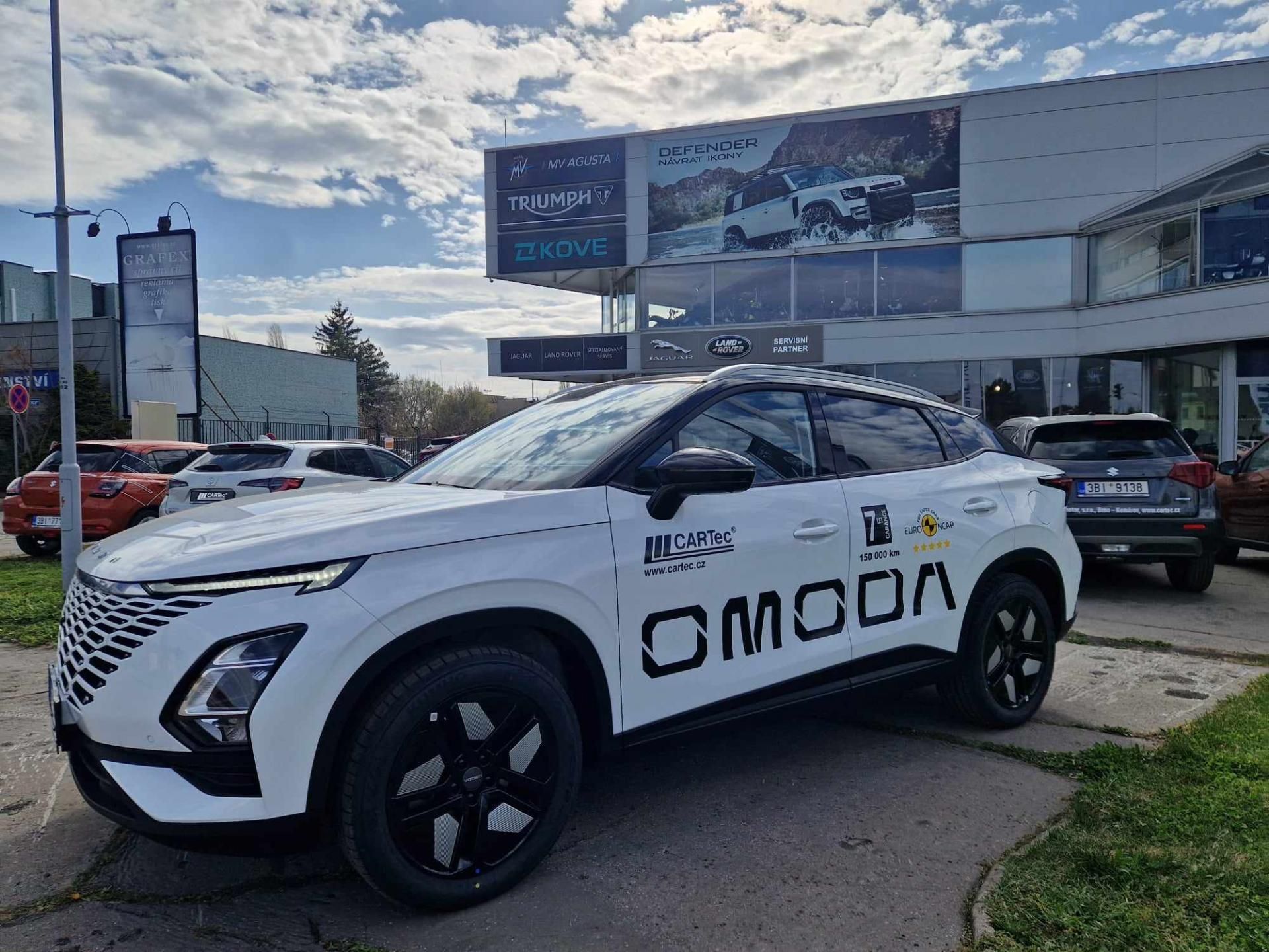 Omoda 5, PREMIUM 1,6 TGDI - fotka 2