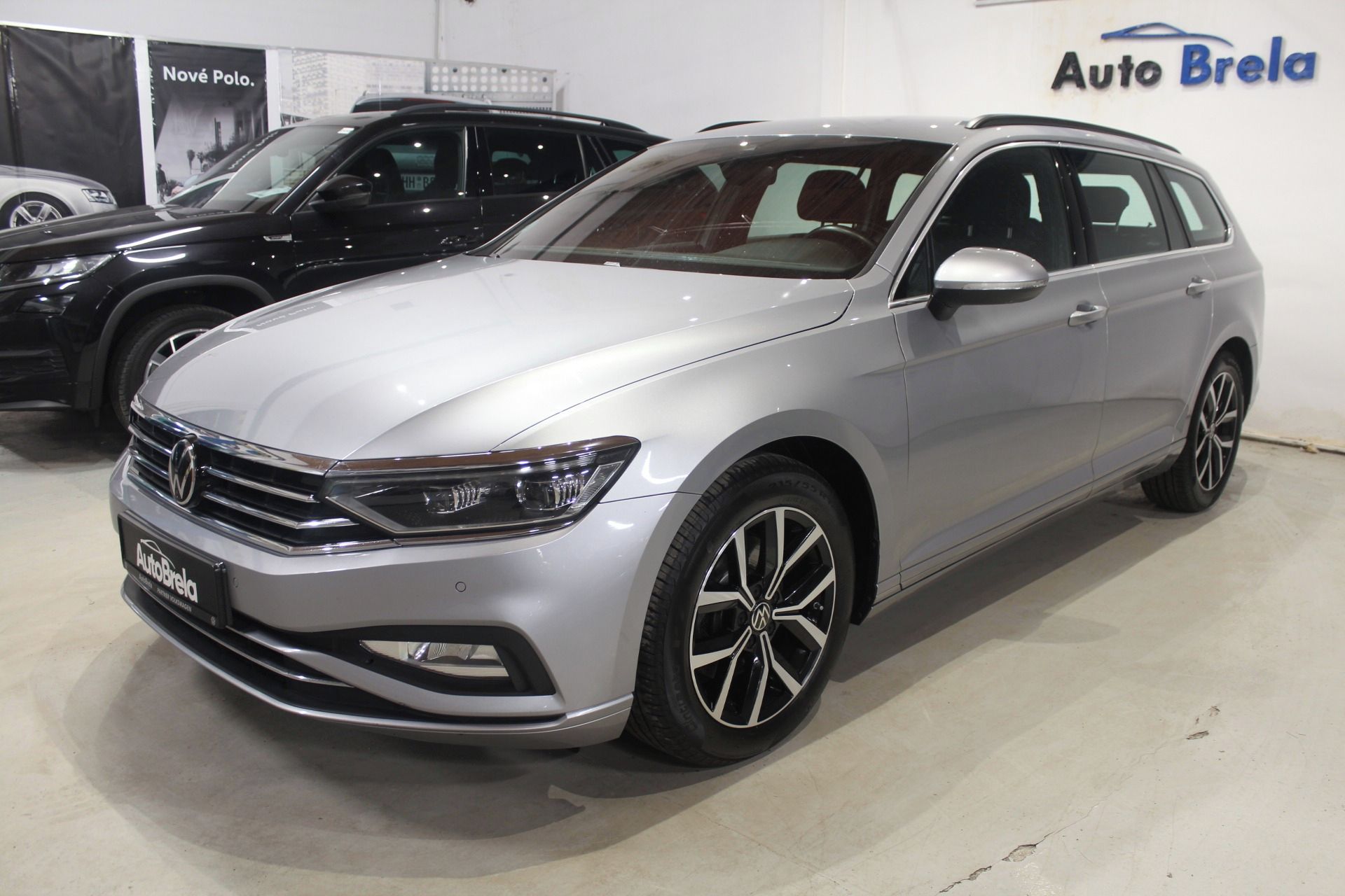 Volkswagen Passat, 2.0TDI DSG Nez. Topení Matrix - fotka 6