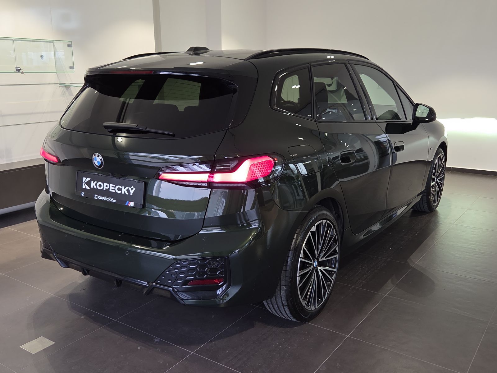 BMW Řada 2, 218i Active Tourer M Sport - fotka 6
