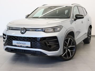 R-LINE 1,5 ETSI 110 KW MHEV
