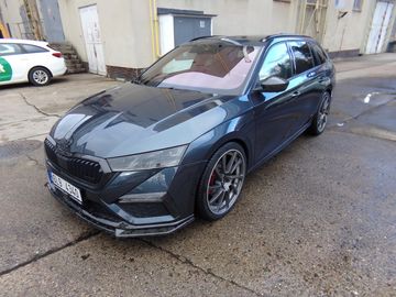 2.0TDI ///RS///-Zamluveno!!!