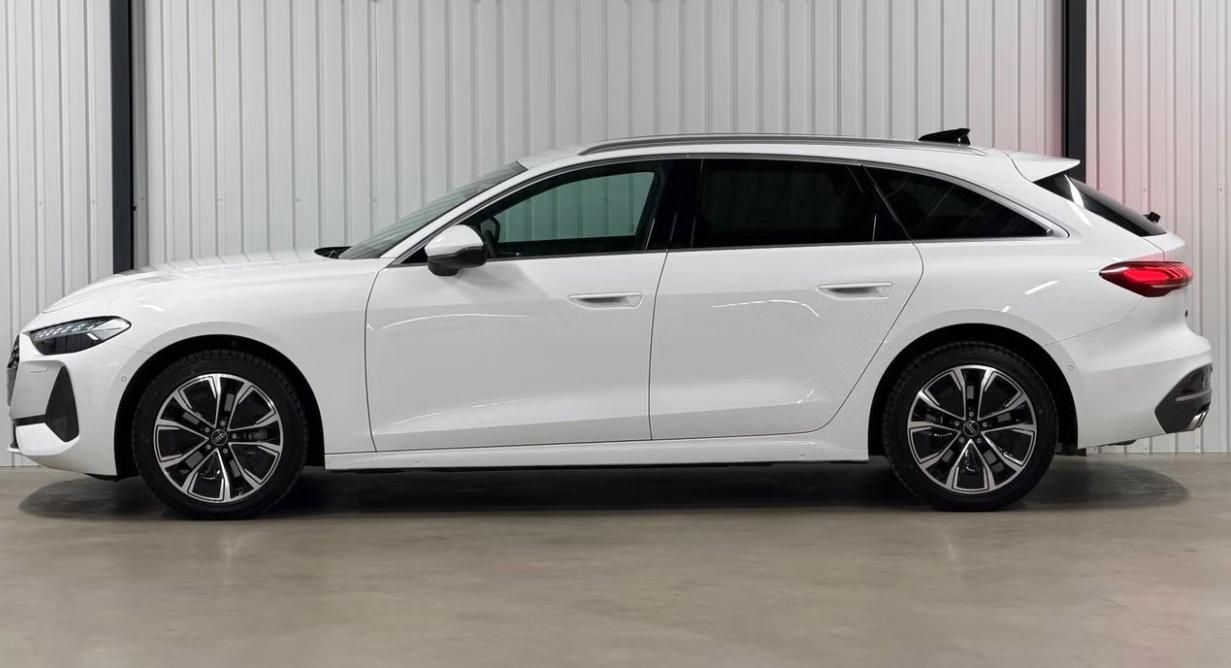 Audi A5, Avant 2.0 TDI Q Matrix Tažné - fotka 5