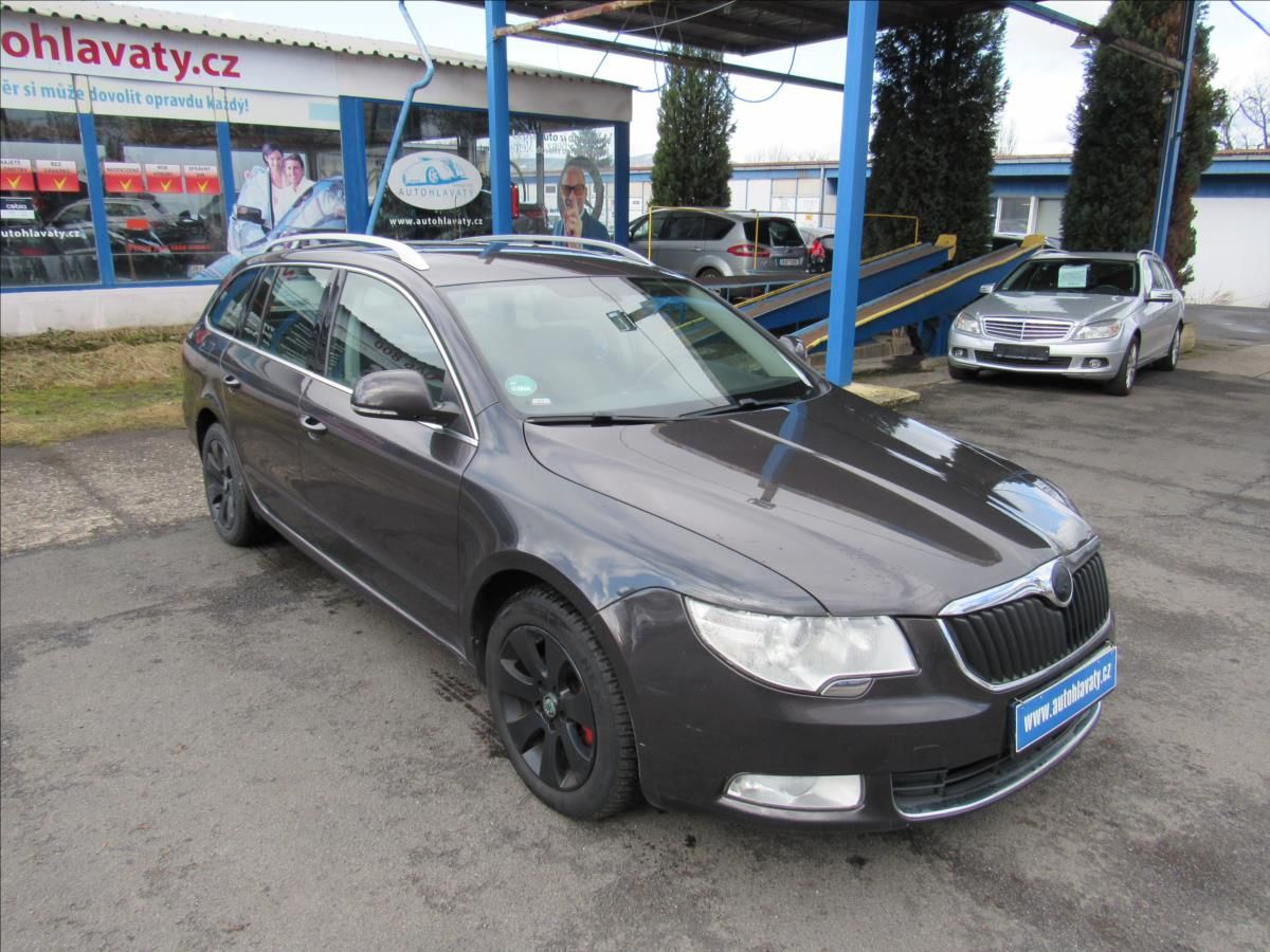Škoda Superb, 1,9 TDi 77kW Combi - fotka 3