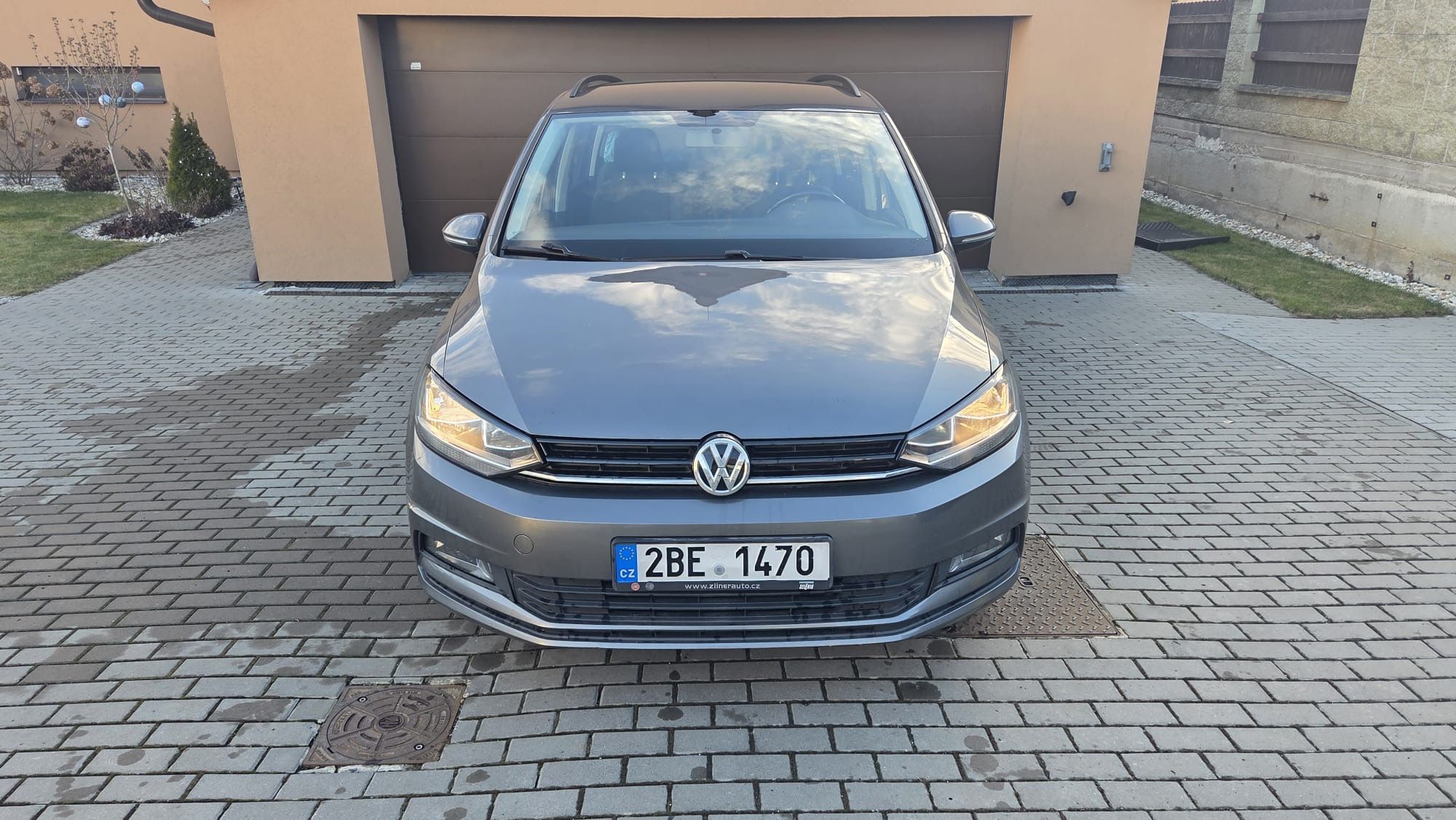Volkswagen Touran, 1.6 TDi 110kW Navigace Rozvody